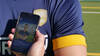 Digitales Sporttrikot mit integrierter NFC-Technologie
